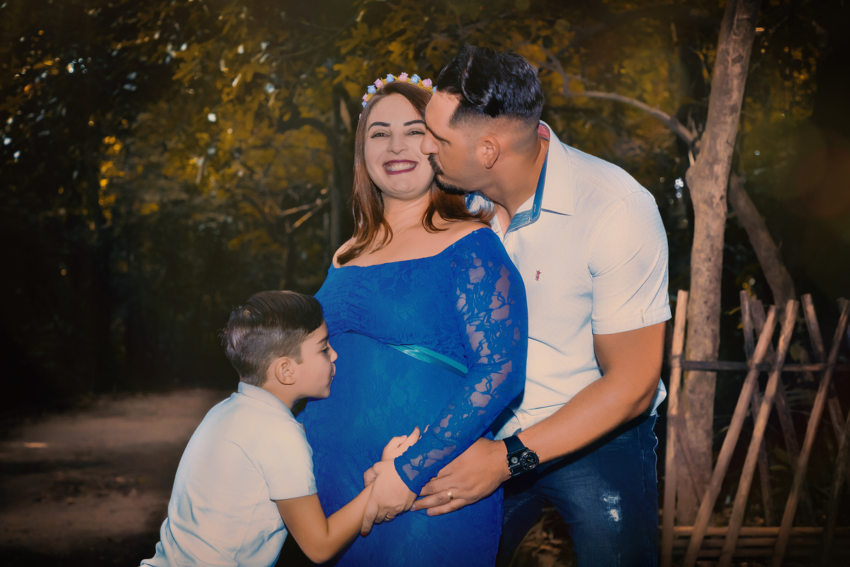 Ensaio fotográfico. Ensaio gestante. Ensaio grávida. Maternidade. Amamentação. Chá de bebê. Chá de fraldas. Ensaio família. Newborn. Ensaio recém-nascido. Look gestante. Ensaio externo. Ensaio em casa. Daniele Vidal Fotografia. Book gestante. São Paulo.