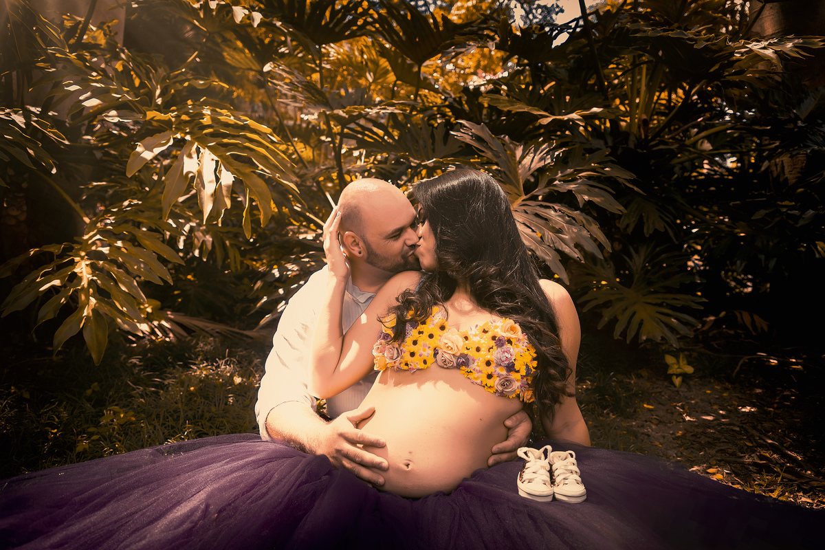 Ensaio fotográfico. Ensaio gestante. Ensaio grávida. Maternidade. Amamentação. Chá de bebê. Chá de fraldas. Ensaio família. Newborn. Ensaio recém-nascido. Look gestante. Ensaio externo. Ensaio em casa. Daniele Vidal Fotografia. Book gestante. São Paulo.