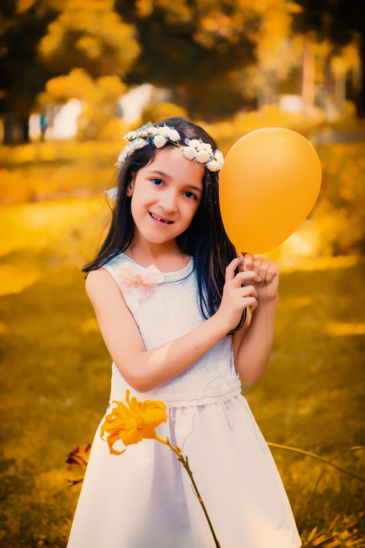 Ensaio fotográfico em São Paulo. Ensaio infantil na zona leste. Book de criança. Fotos de família. Ensaio fotográfico externo. Daniele Vidal Fotografia. Sessão de fotos. Ensaio externo de criança. Fotos de irmãs. Fotógrafa profissional. Ensaio barato SP.