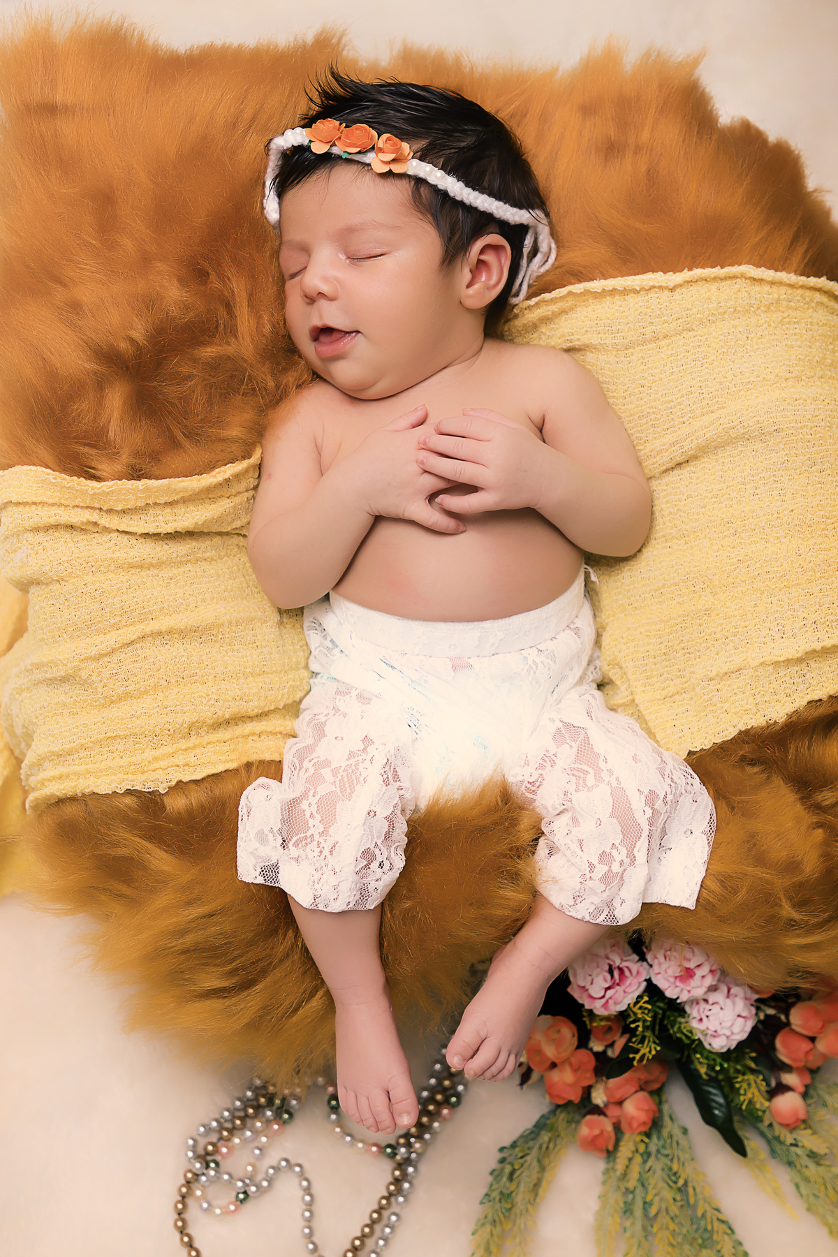 Fotógrafa Especializada.. Cuidados o Com Seu Bebê. Muito amor pelo seu bebê. Book e Ensaio Newborn. Fotografia Newborn. Newborn no conforto do seu lar. Ensaio fotográfico em casa. Daniele Vidal Fotografia. Ensaio de recém-nascido. Fotos em casa. São Paulo