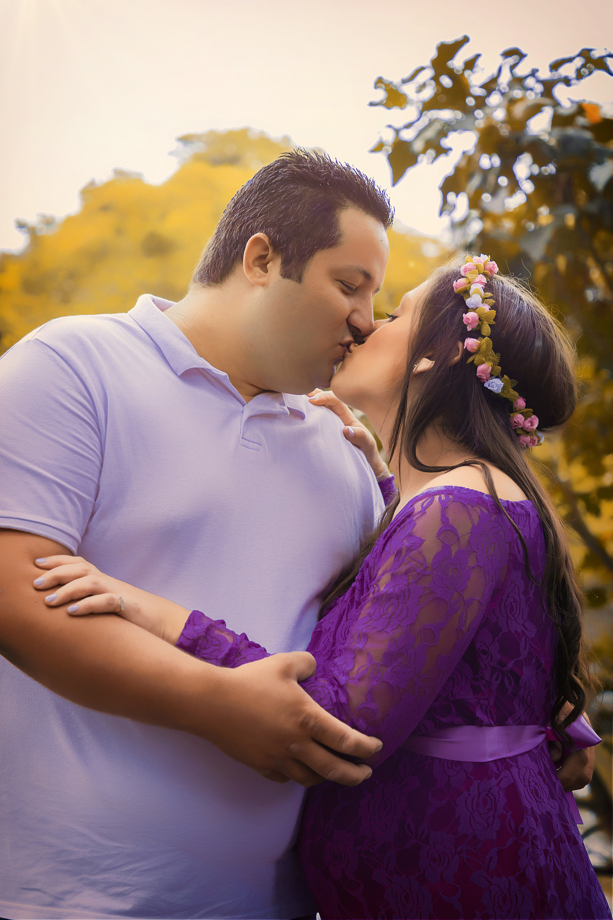 Ensaio fotográfico em São Paulo. Sessão de fotos no parque. Ensaio de gestante externo. Fotos de família. Daniele Vidal Fotografia. Book gestante com figurinos. Fotógrafa de mulheres. Fotos da gravidez. Maternidade em São Paulo. Fotos de casal em SP. 