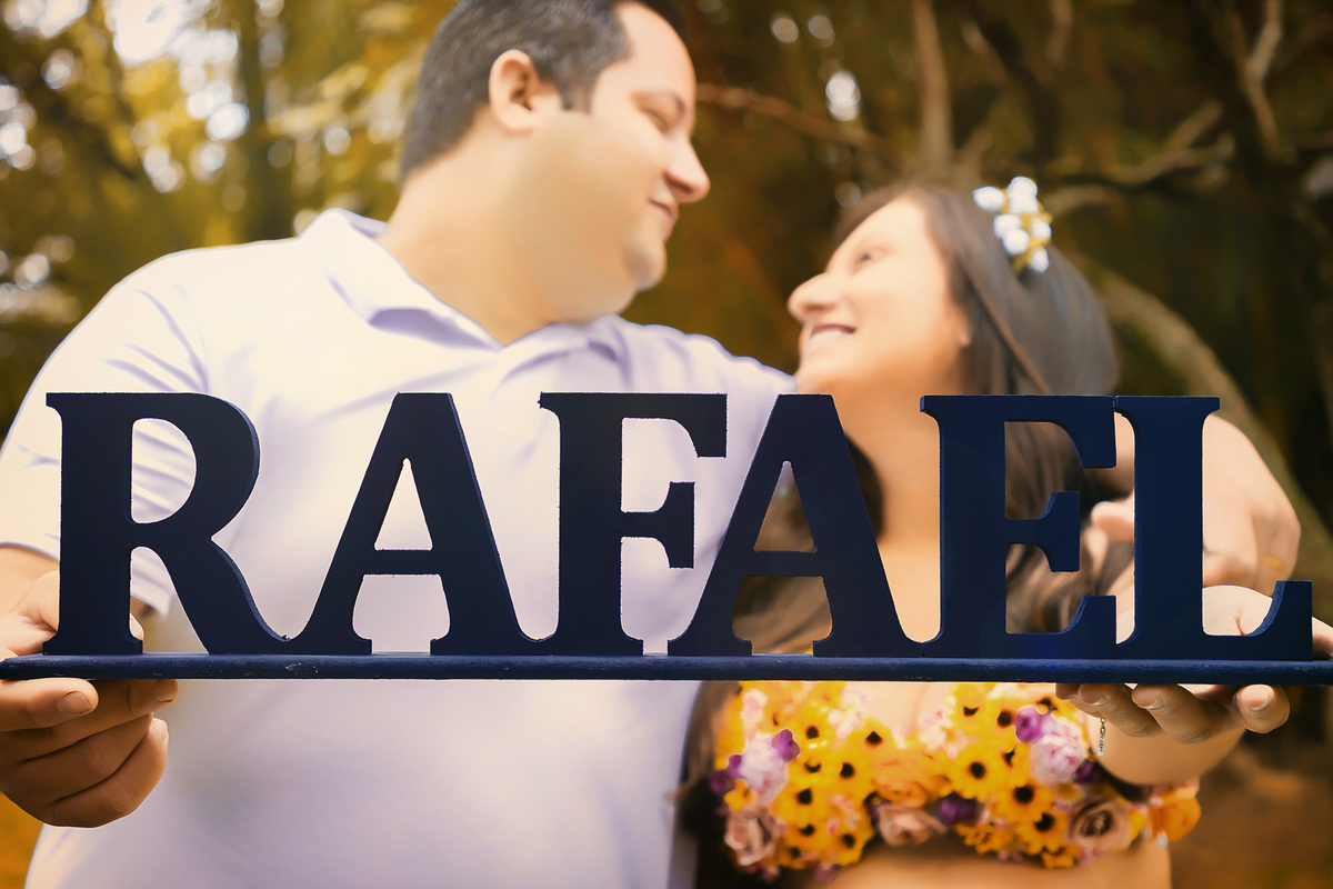 Ensaio fotográfico em São Paulo. Sessão de fotos no parque. Ensaio de gestante externo. Fotos de família. Daniele Vidal Fotografia. Book gestante com figurinos. Fotógrafa de mulheres. Fotos da gravidez. Maternidade em São Paulo. Fotos de casal em SP. 