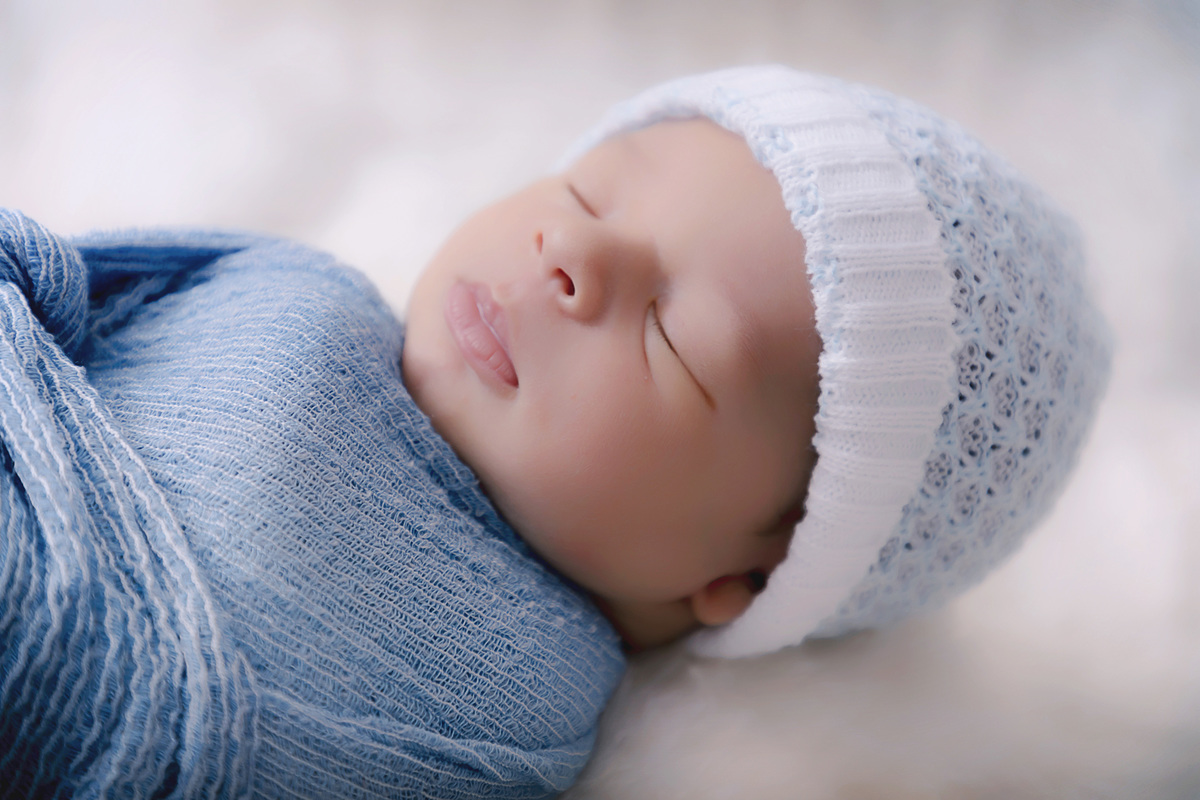 Fotógrafa Especializada. Cuidados Com Seu Bebê. Muito amor pelo seu bebê. Book e Ensaio Newborn. Fotografia Newborn. Newborn no conforto do seu lar. Ensaio fotográfico em casa. Daniele Vidal Fotografia. São Paulo.