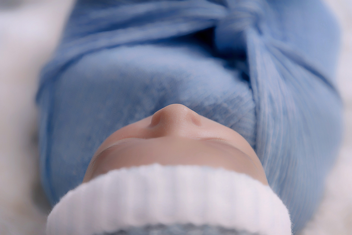 Fotógrafa Especializada. Cuidados Com Seu Bebê. Muito amor pelo seu bebê. Book e Ensaio Newborn. Fotografia Newborn. Newborn no conforto do seu lar. Ensaio fotográfico em casa. Daniele Vidal Fotografia. São Paulo.