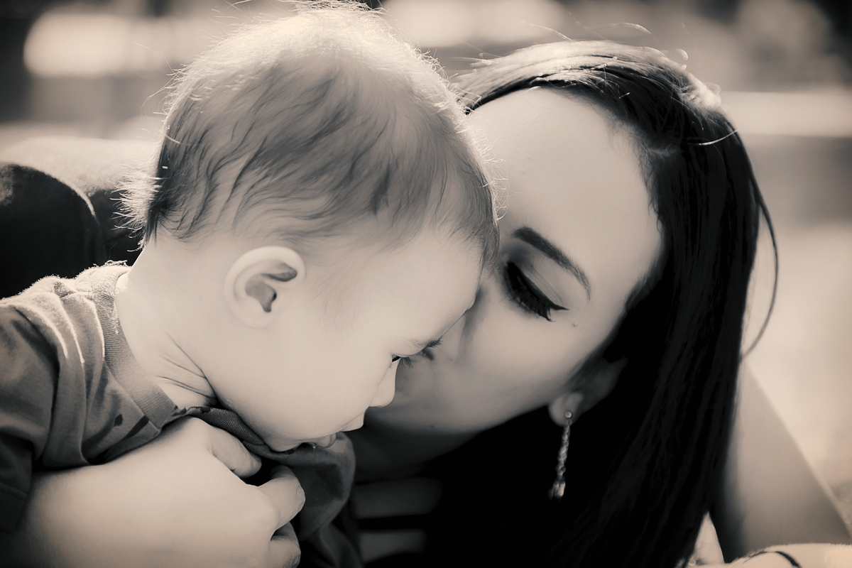Daniele Vidal Fotografia, ensaio externo, dia das mães, mãe e filho, mundo azul, maternidade real, mãe de primeira viagem, são paulo, tatuapé, fotos de família, fotos de bebê, ensaio infantil, ensaio no parque.
