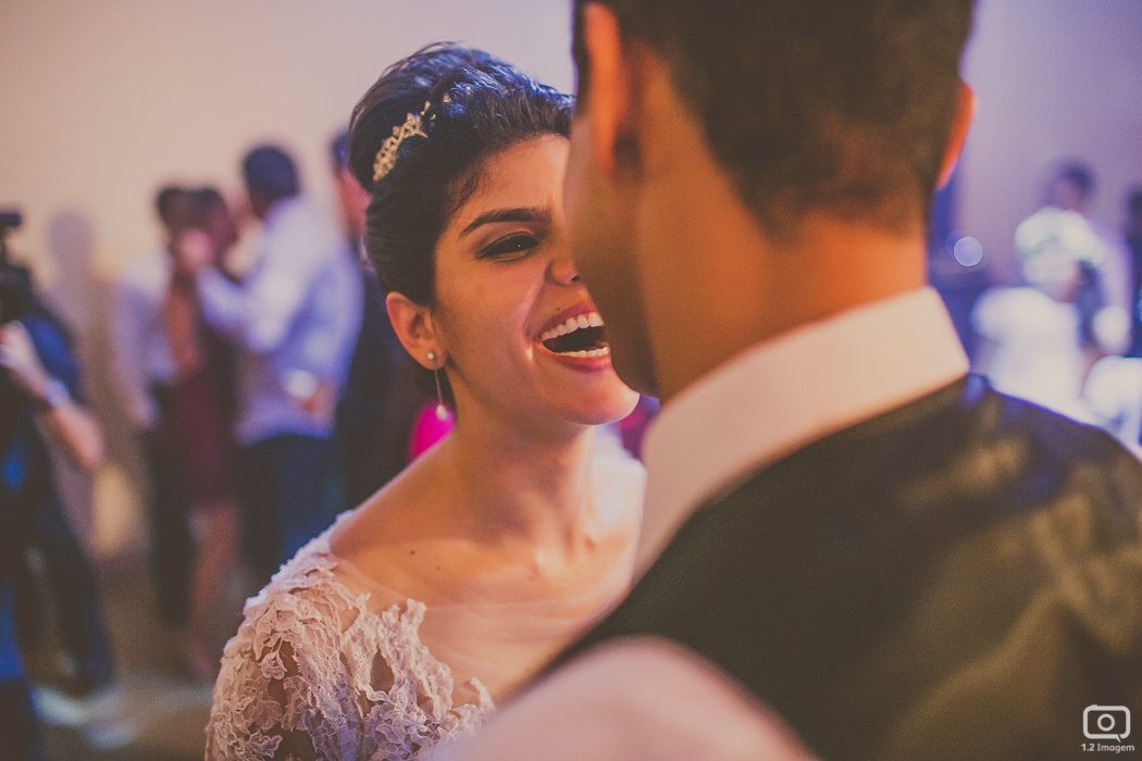 making of noiva, vestido de noiva, maquiagem casamento, casamento na bahia, buquê de noiva, raoni libório, noiva nova, noivos, casamento na praia, wedding brazil, umpontodoisimagem