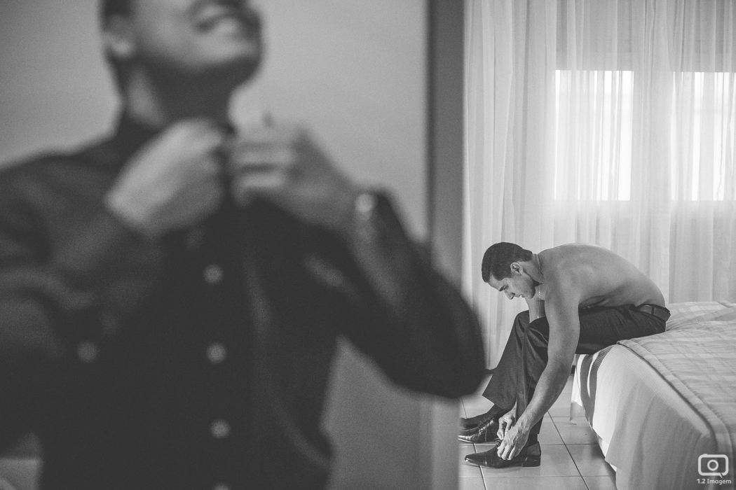 making of noiva, vestido de noiva, maquiagem casamento, casamento na bahia, buquê de noiva, raoni libório, noiva nova, noivos, casamento na praia, wedding brazil, umpontodoisimagem