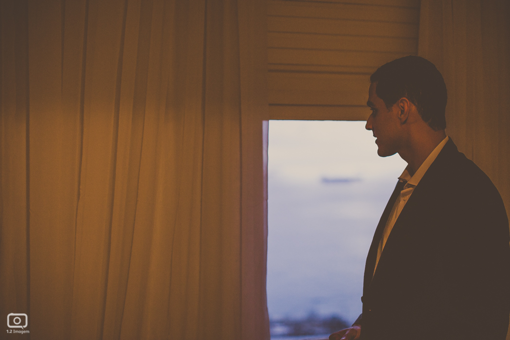 making of noiva, vestido de noiva, maquiagem casamento, casamento na bahia, buquê de noiva, raoni libório, noiva nova, noivos, casamento na praia, wedding brazil, umpontodoisimagem