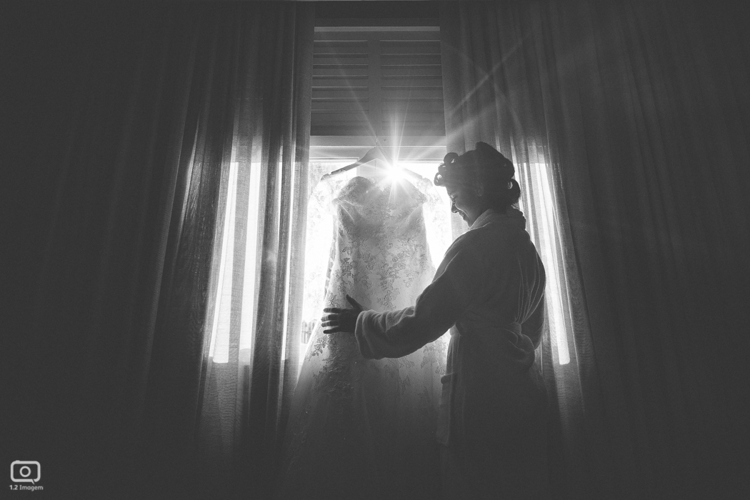 making of noiva, vestido de noiva, maquiagem casamento, casamento na bahia, buquê de noiva, raoni libório, noiva nova, noivos, casamento na praia, wedding brazil, umpontodoisimagem