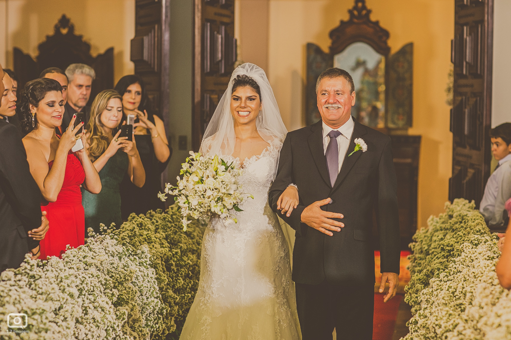 making of noiva, vestido de noiva, maquiagem casamento, casamento na bahia, buquê de noiva, raoni libório, noiva nova, noivos, casamento na praia, wedding brazil, umpontodoisimagem