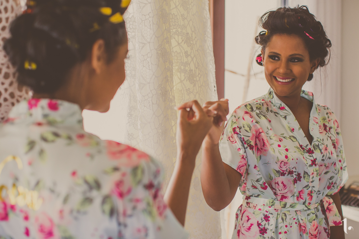 making of noiva, vestido de noiva, maquiagem casamento, casamento na bahia, buquê de noiva, raoni libório, noiva nova, noivos, casamento na praia, wedding brazil, umpontodoisimagem