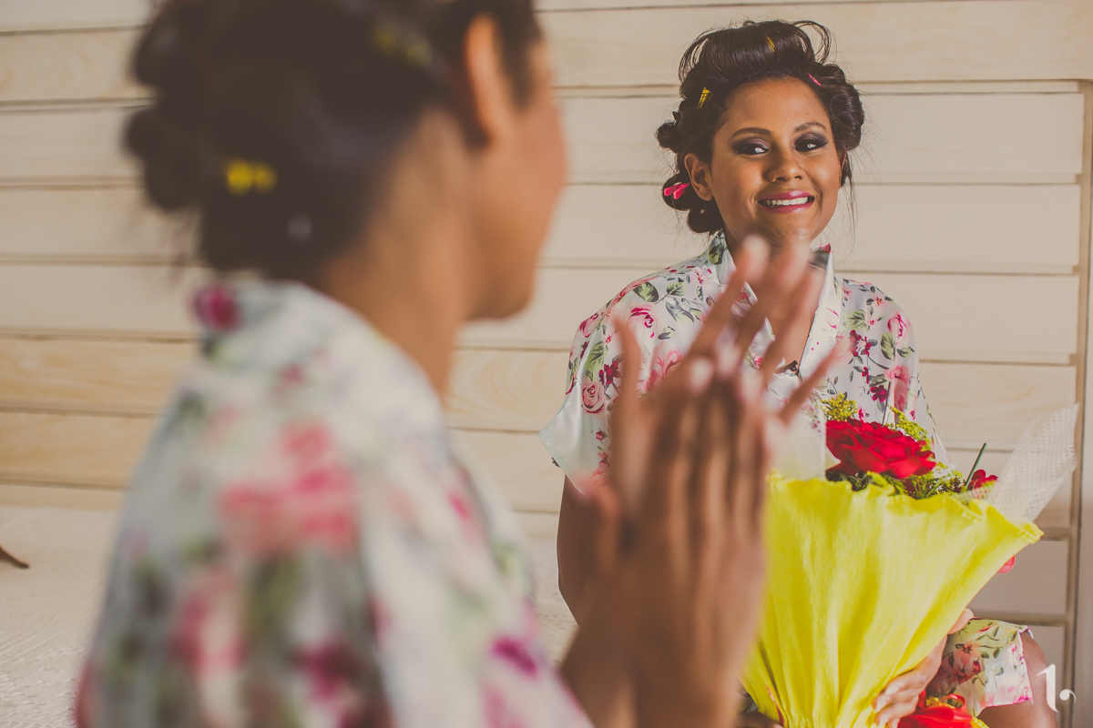 making of noiva, vestido de noiva, maquiagem casamento, casamento na bahia, buquê de noiva, raoni libório, noiva nova, noivos, casamento na praia, wedding brazil, umpontodoisimagem