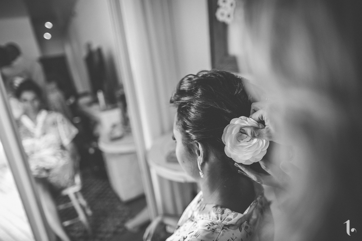 making of noiva, vestido de noiva, maquiagem casamento, casamento na bahia, buquê de noiva, raoni libório, noiva nova, noivos, casamento na praia, wedding brazil, umpontodoisimagem