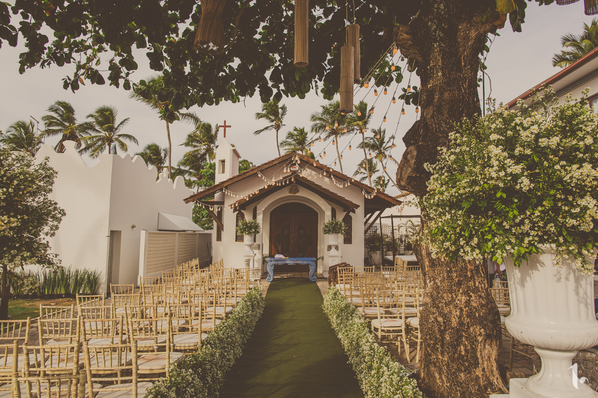 making of noiva, vestido de noiva, maquiagem casamento, casamento na bahia, buquê de noiva, raoni libório, noiva nova, noivos, casamento na praia, wedding brazil, umpontodoisimagem