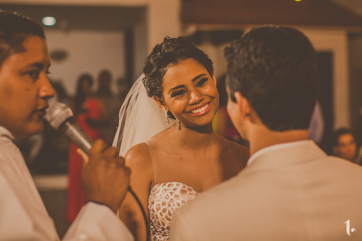 making of noiva, vestido de noiva, maquiagem casamento, casamento na bahia, buquê de noiva, raoni libório, noiva nova, noivos, casamento na praia, wedding brazil, umpontodoisimagem