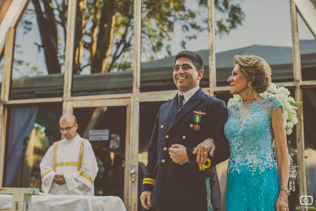 making of noiva, vestido de noiva, maquiagem casamento, casamento na bahia, buquê de noiva, raoni libório, noiva nova, noivos, casamento na praia, wedding brazil, umpontodoisimagem