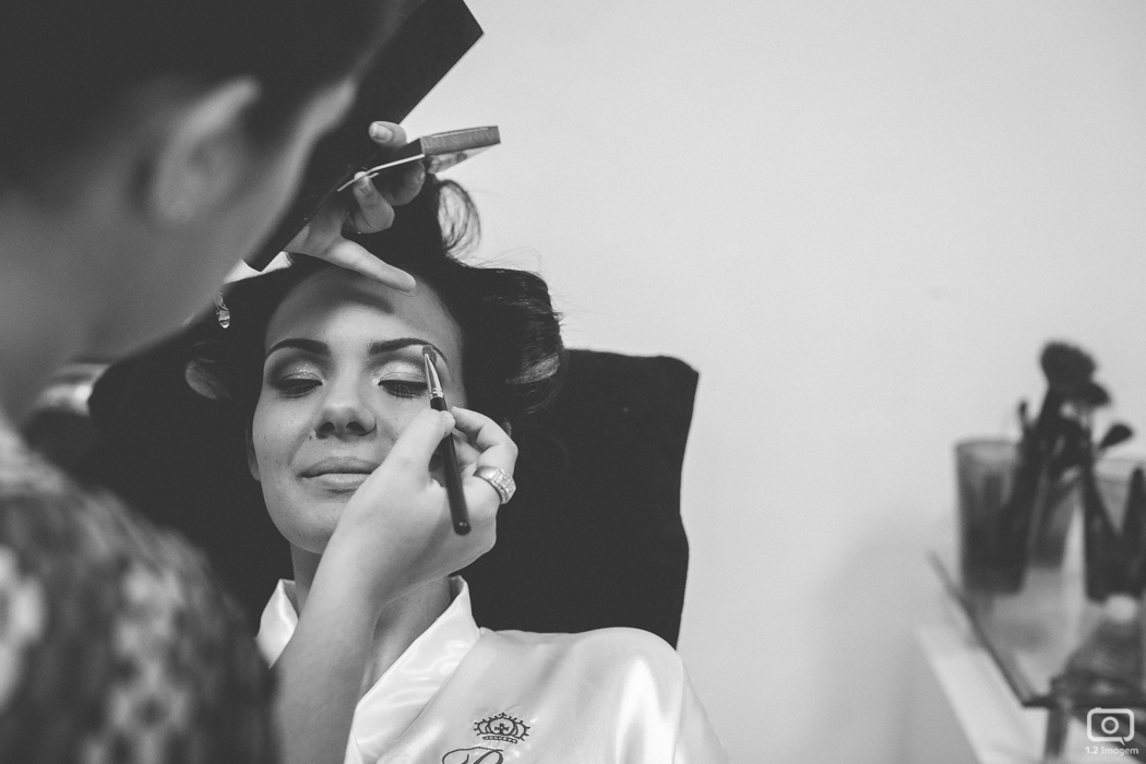 making of noiva, vestido de noiva, maquiagem casamento, casamento na bahia, buquê de noiva, raoni libório, noiva nova, noivos, casamento na praia, wedding brazil, umpontodoisimagem