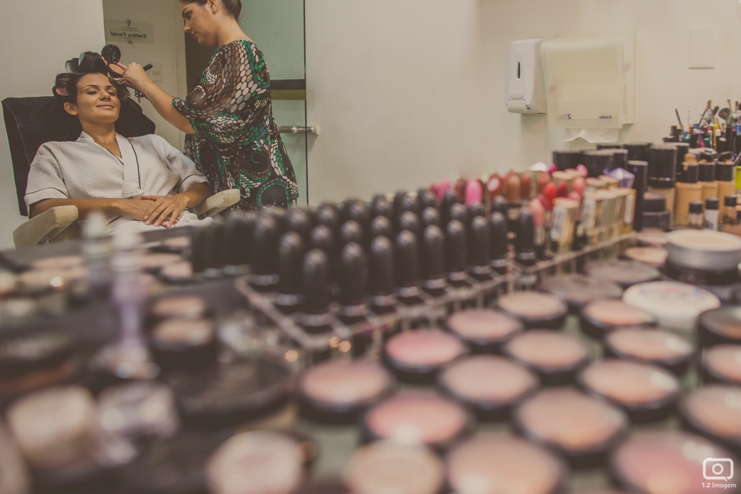 making of noiva, vestido de noiva, maquiagem casamento, casamento na bahia, buquê de noiva, raoni libório, noiva nova, noivos, casamento na praia, wedding brazil, umpontodoisimagem