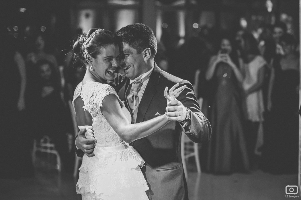 making of noiva, vestido de noiva, maquiagem casamento, casamento na bahia, buquê de noiva, raoni libório, noiva nova, noivos, casamento na praia, wedding brazil, umpontodoisimagem