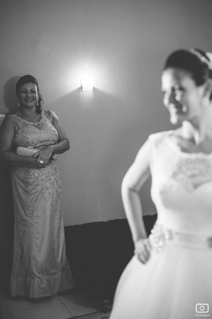 making of noiva, vestido de noiva, maquiagem casamento, casamento na bahia, buquê de noiva, raoni libório, noiva nova, noivos, casamento na praia, wedding brazil, umpontodoisimagem