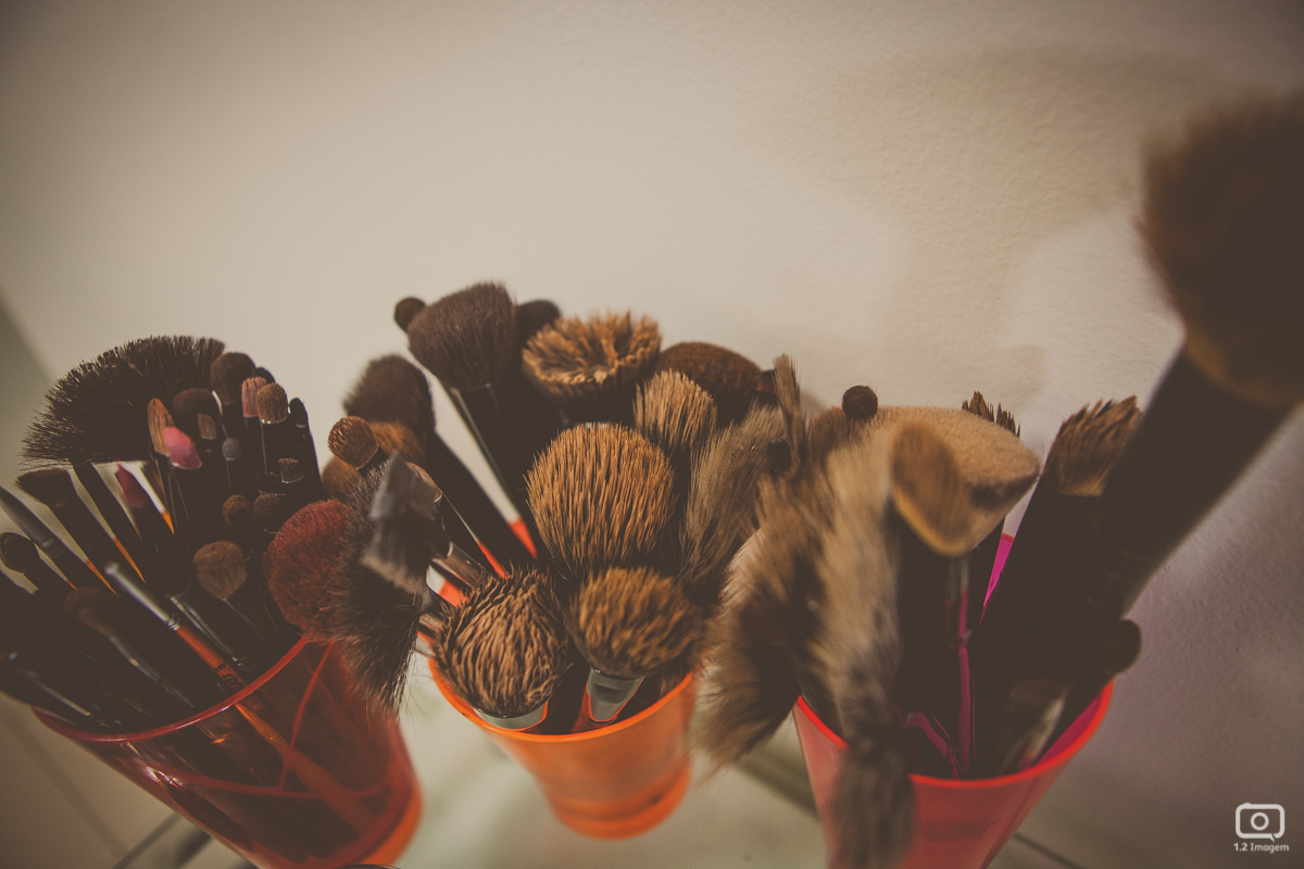 making of noiva, vestido de noiva, maquiagem casamento, casamento na bahia, buquê de noiva, raoni libório, noiva nova, noivos, casamento na praia, wedding brazil, umpontodoisimagem