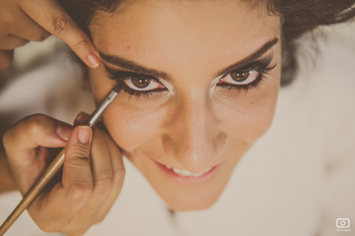 making of noiva, vestido de noiva, maquiagem casamento, casamento na bahia, buquê de noiva, raoni libório, noiva nova, noivos, casamento na praia, wedding brazil, umpontodoisimagem