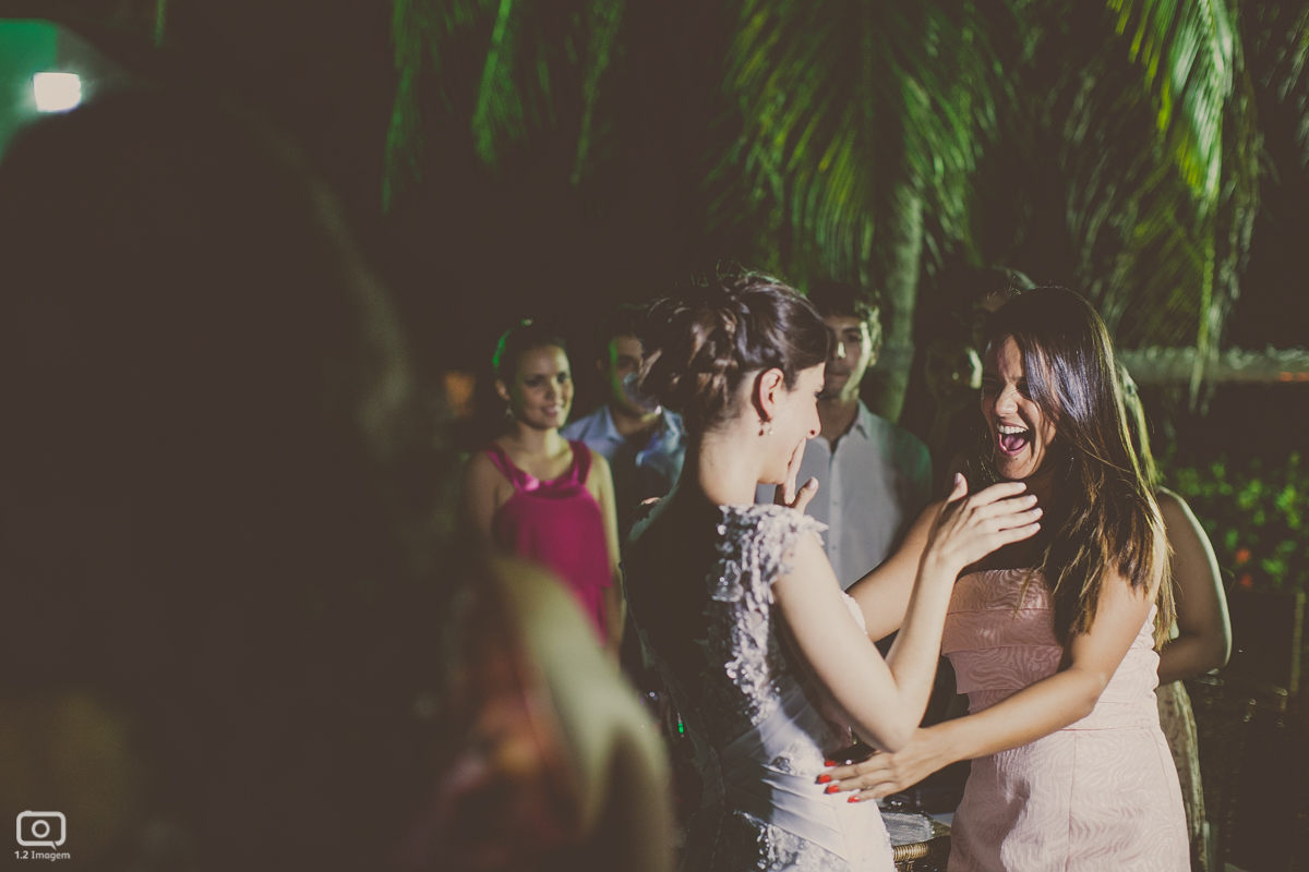 making of noiva, vestido de noiva, maquiagem casamento, casamento na bahia, buquê de noiva, raoni libório, noiva nova, noivos, casamento na praia, wedding brazil, umpontodoisimagem