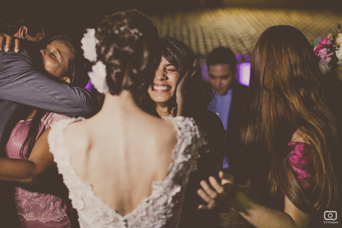 making of noiva, vestido de noiva, maquiagem casamento, casamento na bahia, buquê de noiva, raoni libório, noiva nova, noivos, casamento na praia, wedding brazil, umpontodoisimagem