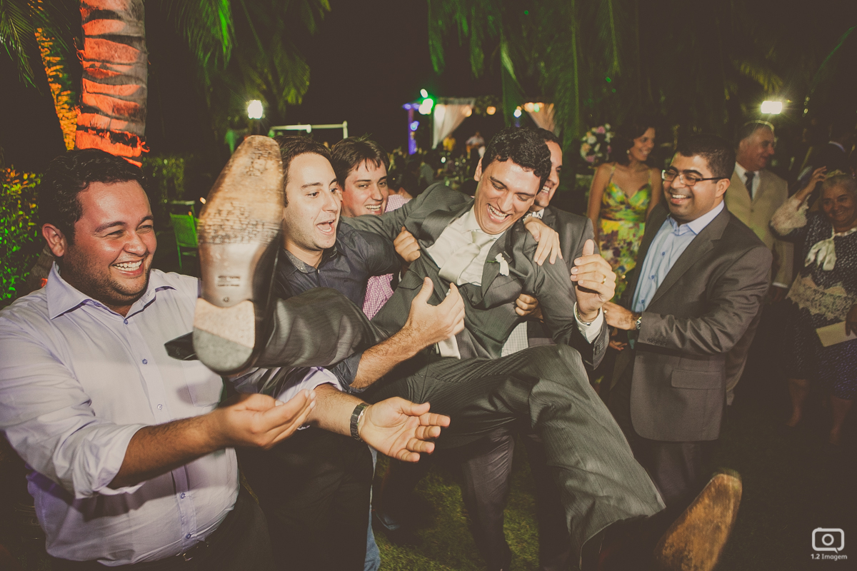 making of noiva, vestido de noiva, maquiagem casamento, casamento na bahia, buquê de noiva, raoni libório, noiva nova, noivos, casamento na praia, wedding brazil, umpontodoisimagem