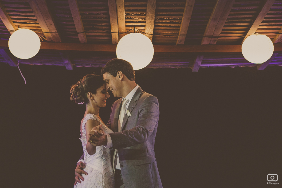 making of noiva, vestido de noiva, maquiagem casamento, casamento na bahia, buquê de noiva, raoni libório, noiva nova, noivos, casamento na praia, wedding brazil, umpontodoisimagem