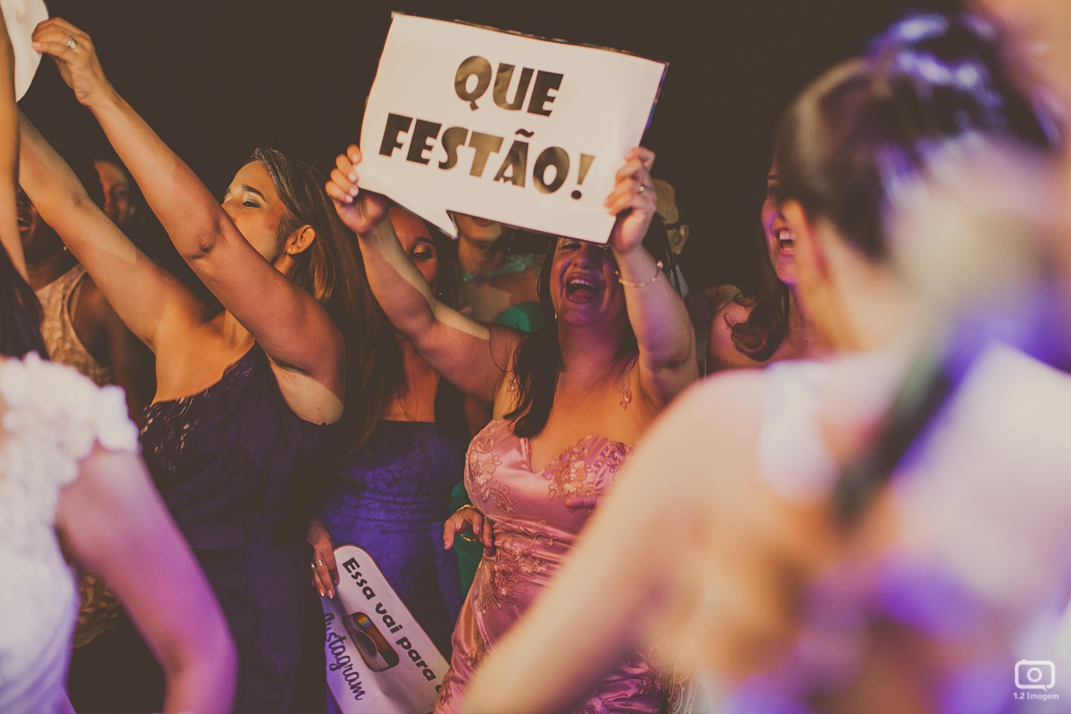 making of noiva, vestido de noiva, maquiagem casamento, casamento na bahia, buquê de noiva, raoni libório, noiva nova, noivos, casamento na praia, wedding brazil, umpontodoisimagem
