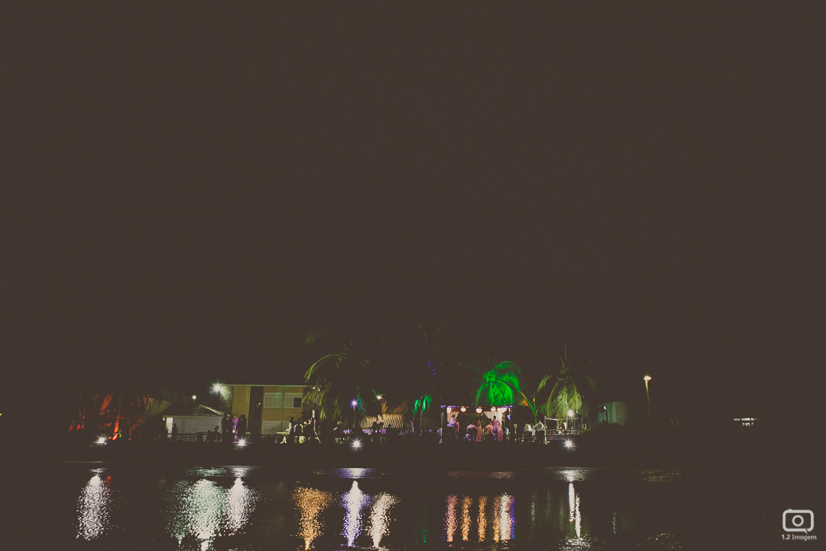 making of noiva, vestido de noiva, maquiagem casamento, casamento na bahia, buquê de noiva, raoni libório, noiva nova, noivos, casamento na praia, wedding brazil, umpontodoisimagem