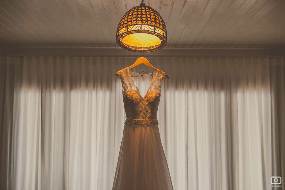 making of noiva, vestido de noiva, maquiagem casamento, casamento na bahia, buquê de noiva, raoni libório, noiva nova, noivos, casamento na praia, wedding brazil, umpontodoisimagem