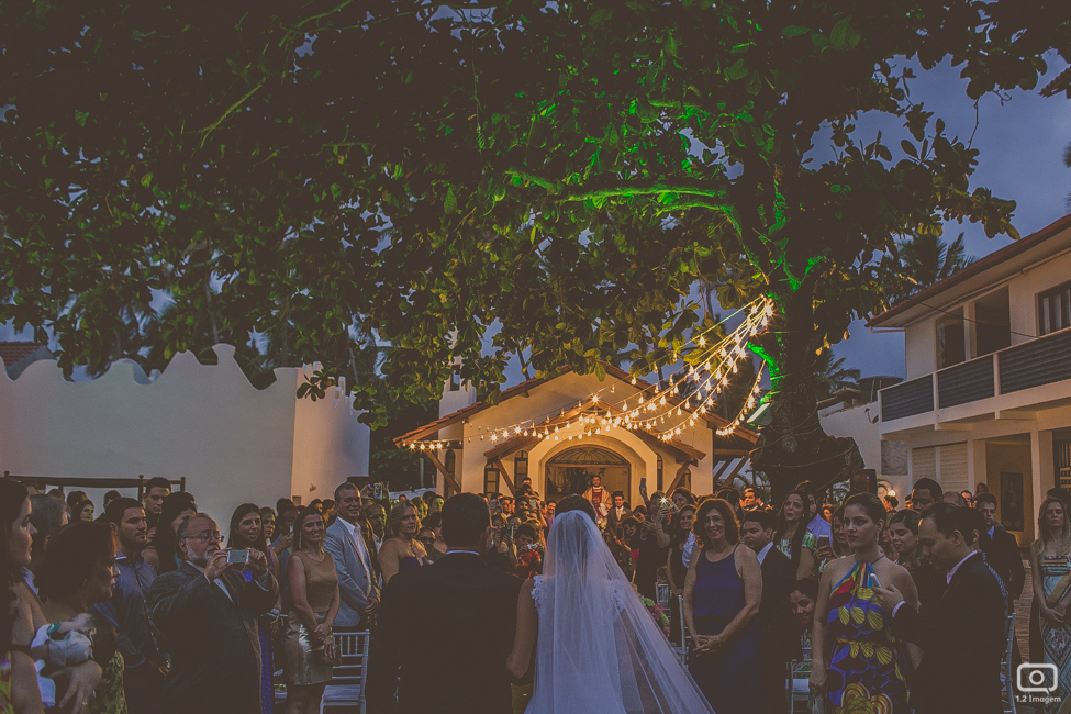 making of noiva, vestido de noiva, maquiagem casamento, casamento na bahia, buquê de noiva, raoni libório, noiva nova, noivos, casamento na praia, wedding brazil, umpontodoisimagem