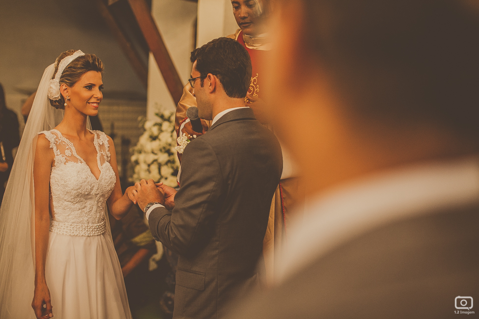 making of noiva, vestido de noiva, maquiagem casamento, casamento na bahia, buquê de noiva, raoni libório, noiva nova, noivos, casamento na praia, wedding brazil, umpontodoisimagem