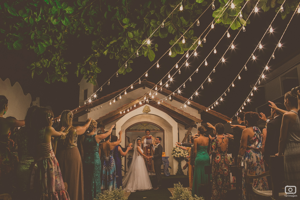 making of noiva, vestido de noiva, maquiagem casamento, casamento na bahia, buquê de noiva, raoni libório, noiva nova, noivos, casamento na praia, wedding brazil, umpontodoisimagem