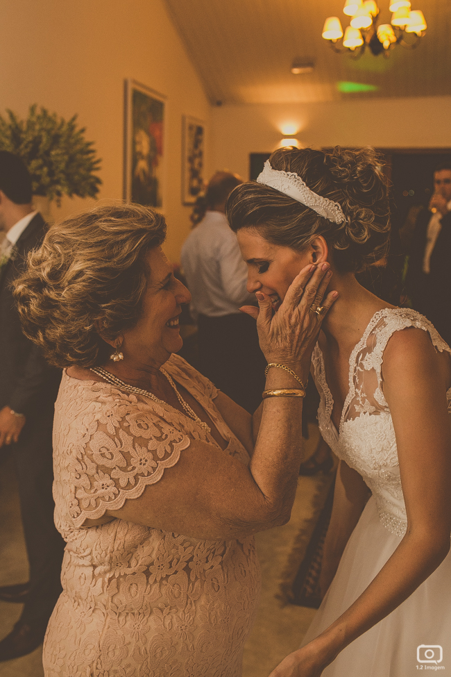 making of noiva, vestido de noiva, maquiagem casamento, casamento na bahia, buquê de noiva, raoni libório, noiva nova, noivos, casamento na praia, wedding brazil, umpontodoisimagem