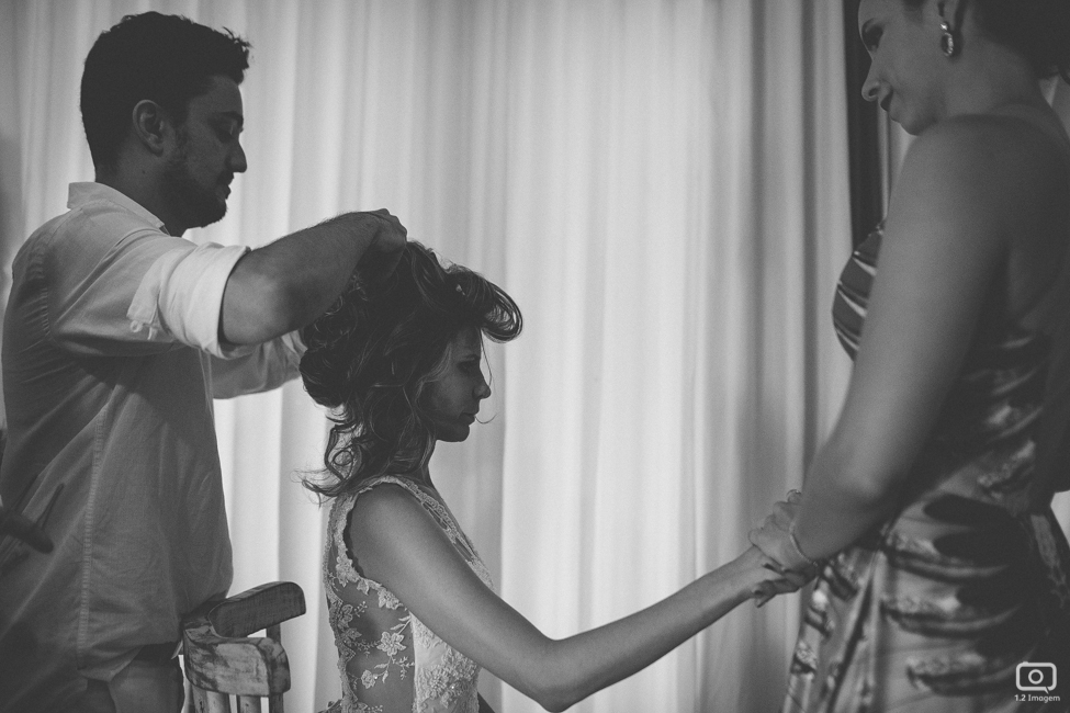 making of noiva, vestido de noiva, maquiagem casamento, casamento na bahia, buquê de noiva, raoni libório, noiva nova, noivos, casamento na praia, wedding brazil, umpontodoisimagem