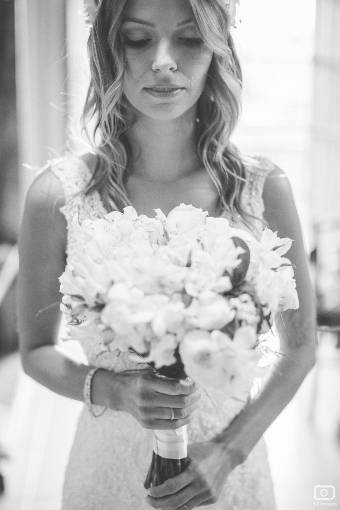 Making of, noiva, vestido, make, maquiagem casamento, casamento, wedding, wed, wed day, bride, universo da noiva, noiva nova, noivos, praia do forte, bahia, praia, casamento na praia, wedding brazil, Rivalda Carvalho, Pousada Refúgio da Vila, Igreja São F