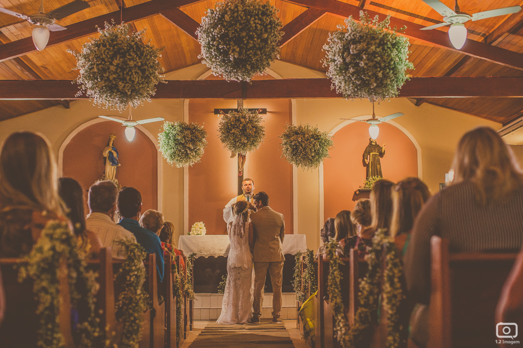 Making of, noiva, vestido, make, maquiagem casamento, casamento, wedding, wed, wed day, bride, universo da noiva, noiva nova, noivos, praia do forte, bahia, praia, casamento na praia, wedding brazil, Rivalda Carvalho, Pousada Refúgio da Vila, Igreja São F