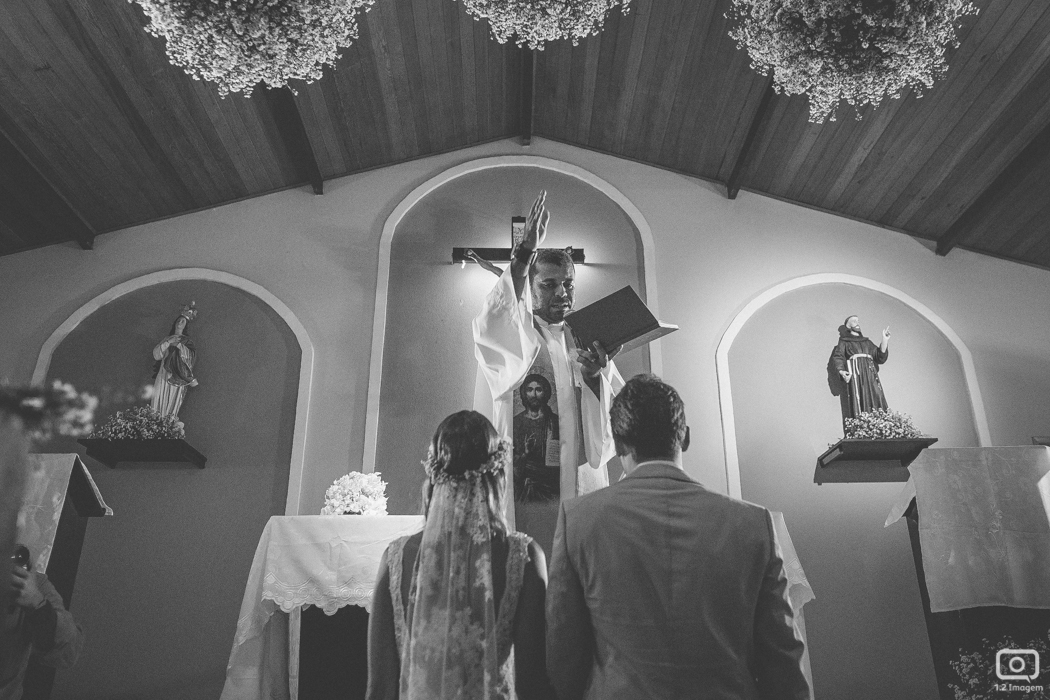 Making of, noiva, vestido, make, maquiagem casamento, casamento, wedding, wed, wed day, bride, universo da noiva, noiva nova, noivos, praia do forte, bahia, praia, casamento na praia, wedding brazil, Rivalda Carvalho, Pousada Refúgio da Vila, Igreja São F