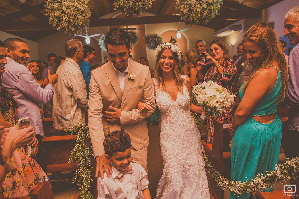 Making of, noiva, vestido, make, maquiagem casamento, casamento, wedding, wed, wed day, bride, universo da noiva, noiva nova, noivos, praia do forte, bahia, praia, casamento na praia, wedding brazil, Rivalda Carvalho, Pousada Refúgio da Vila, Igreja São F