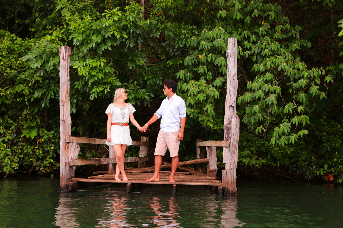 noiva, noivo, vestido branco, cachorro lindo, rancho, represa, miranda, uberlandia, barco, lancha, pier, deck, natureza, amor, paixao, studio s fotografia, ricardo studio s, ricardo dias, capricho, dedicação, amigos, book