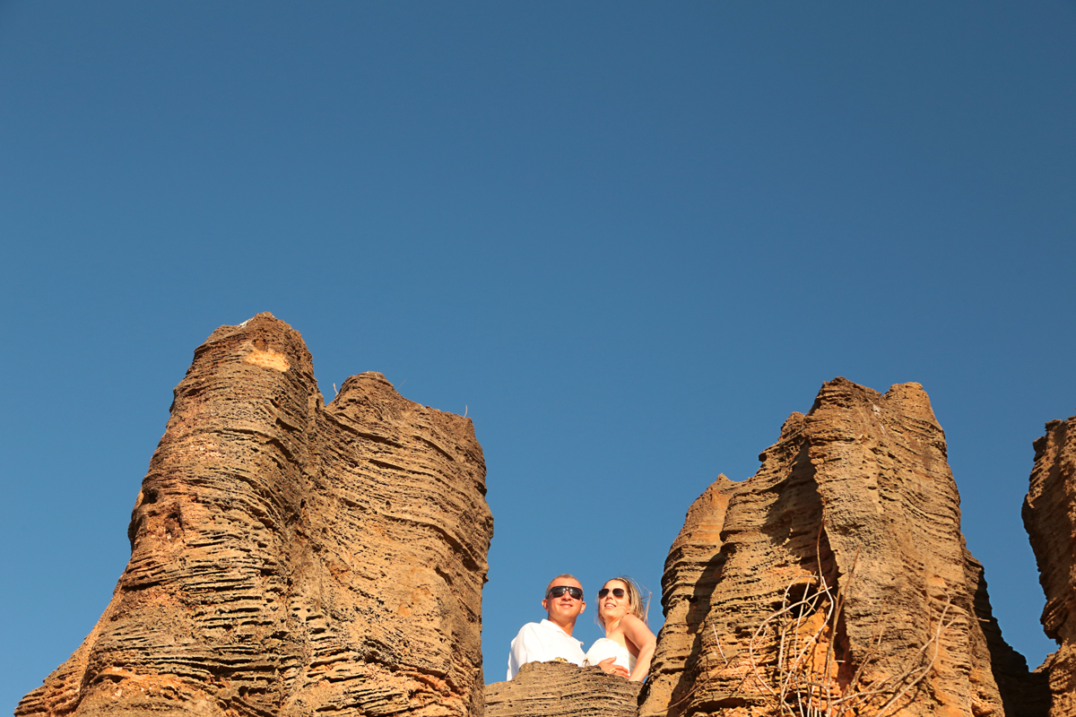 noiva, noivo, praia, natal, pipa, land rover, água de coco,  mar, natureza, kait surf, velejar, tourinhos, por do sol, oculos de sol, amor, paixao, romance, dedicação, capricho, studio s fotografia, ricardo studio s, ricardo dias, tra