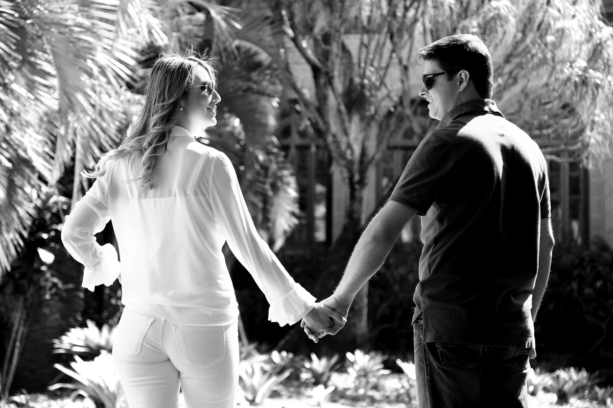 noiva, noivo, casal, amor, aliança, compromisso, grande hotel araxa, araxa, barreiro, janelas, lustres, sacada, lagoa, brinde, por do sol, sol, taças, studio s, ricardo studio s, ricardo dias, araxa, uberlandia, minas gerais