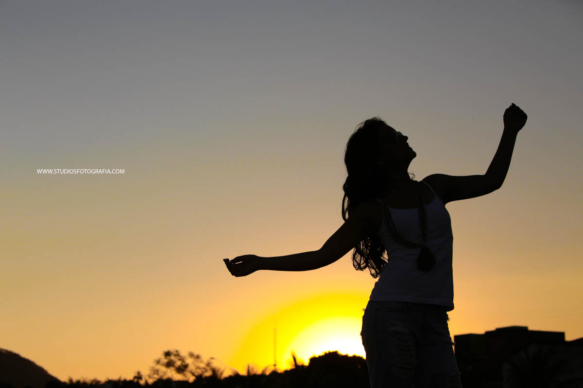 Studio S Araxa, Studio S Uberlandia, Studio S Fotografia, Ricardo Studio S, Ricardo Dias, Araxa. Uberlnadia, Book, 15 anos, Fifteen, sorriso, alegria, beleza, produção, maquiagem, grande hotel do barreiro, looks, Barreiro, lago, tarde de sol
