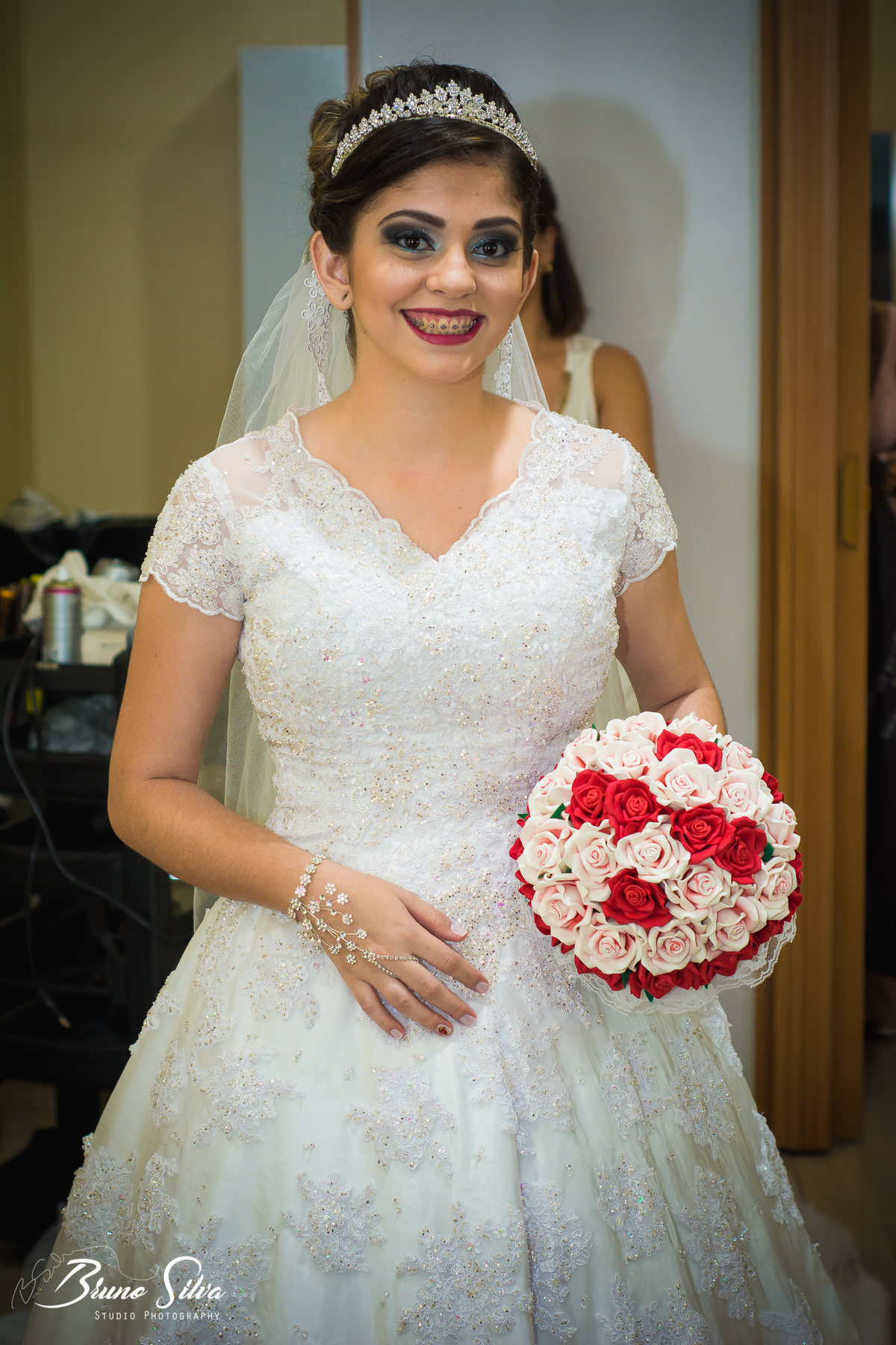 noiva com seu buquet