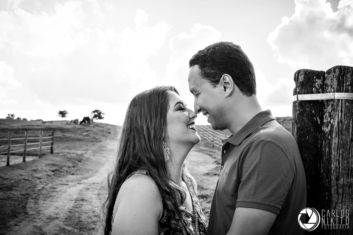 Ensaio pre casamento da Jessica e do Arthur realizado em Goiatuba Goiás fotografado por Carlos Nikito