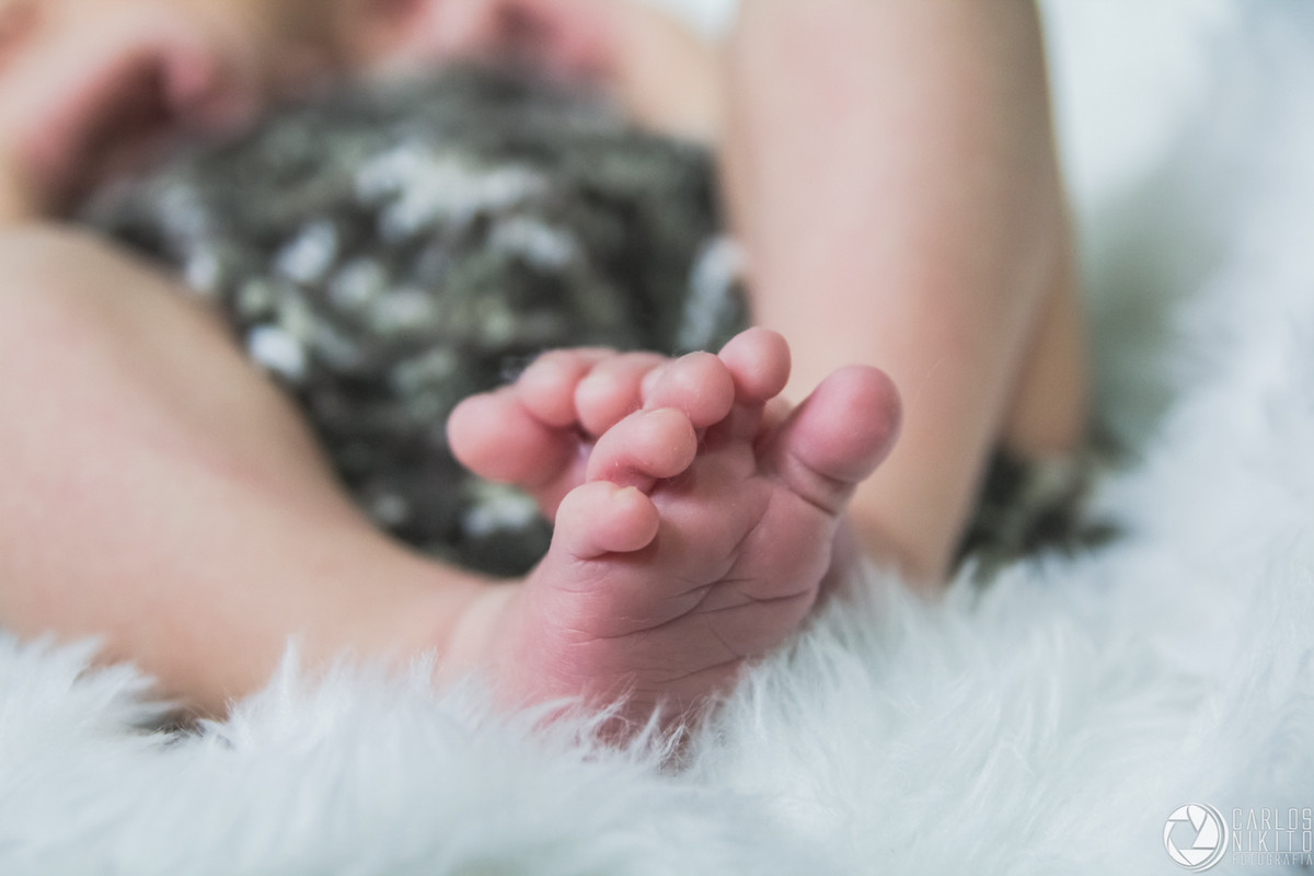 Newborn Felipe Gabriel realizado em Itumbiara Goiás fotografado por Carlos Nikito