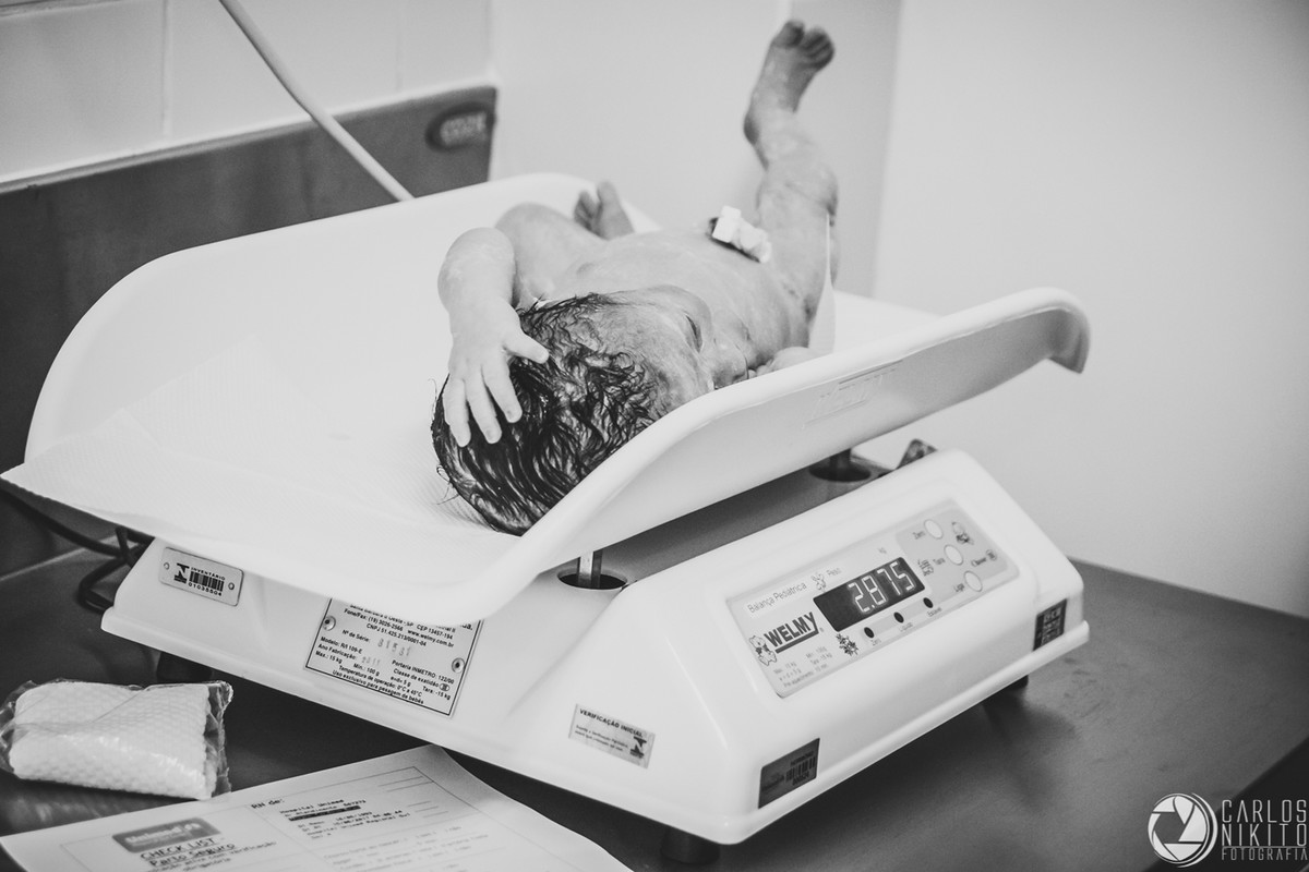 Ensaio gestante Thayne e Guilherme e parto da Antonella, fotografado por Carlos Nikito em Itumbiara Goias